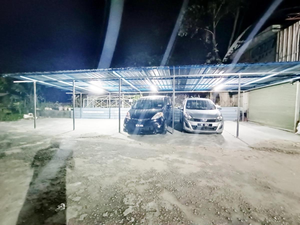 Mn Ferringhi Inn Batu Feringgi Exterior foto